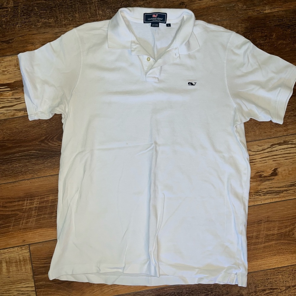 White VV polo